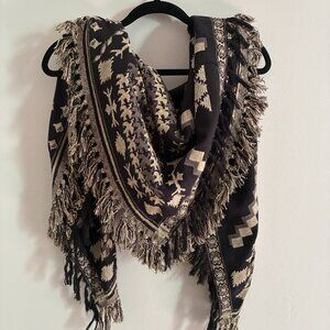 Aritzia Wilfred 100% Cotton Geometric Abstract Blanket Scarf Black White Grey